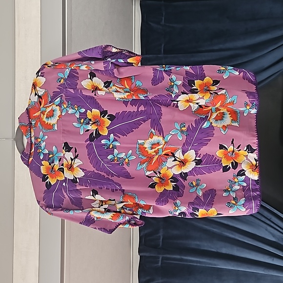 Chasing Unicorns Volcano Silk Crepe Short Sleeve Shirt - Picture 8 of 8